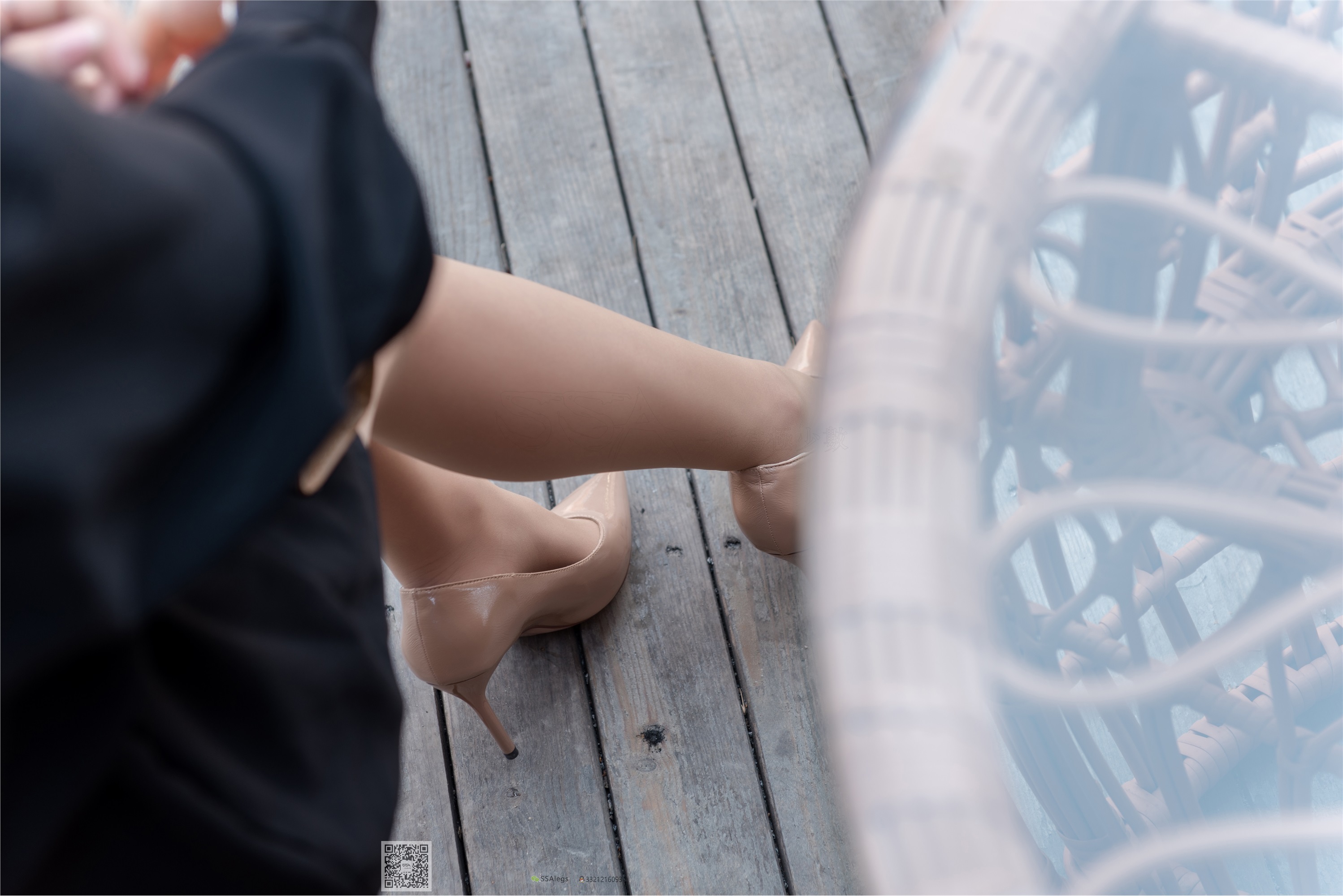 SSA丝社 NO.024 芷沫 高冷混血女王芷沫肉丝街拍